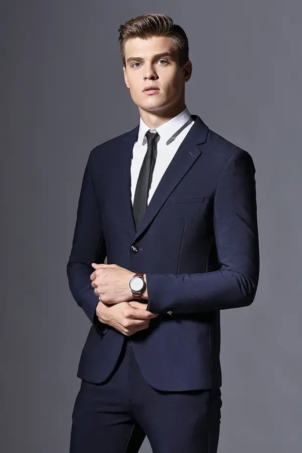 Slim Fit Men’s Suit for Banquets, 2-Button Flat Collar Slim Fit Men’s Suit for Banquets, 2-Button Flat Collar