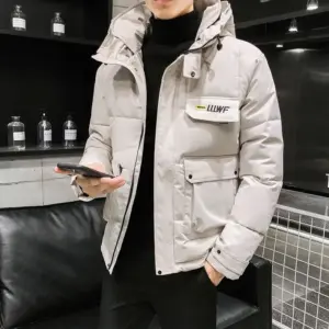 Warm three-dimensional patch pocket padded jacket
