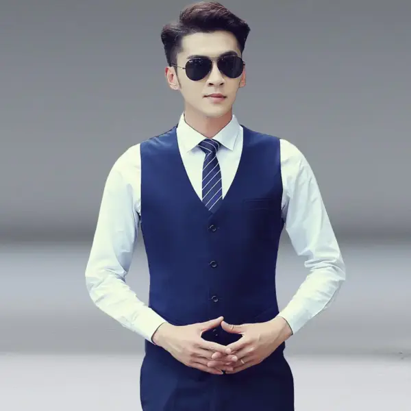 Wrinkle-Resistant Men’s Work Suit Vest in Viscose Blend