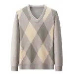 2268cd03-9850-4324-8737-9ca210cac050.webp Warm Wool V-Neck Knitted Sweater for Men, Slim Fit