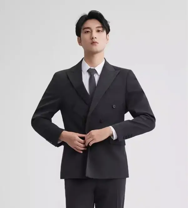 Structured Men’s Plus Size Three-Piece Suit Set, Black