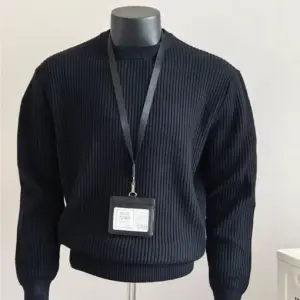 Warmth-Boosting Loose Fit Men’s Retro Knit Sweater, Long Sleeve