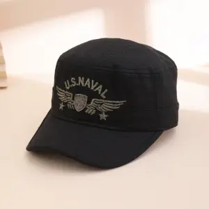 Sun Protection Military Camouflage Peaked Cap with Metal Logo