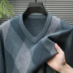 573b0651-5c79-4f93-9a41-a64e85a04212.webp Warm Wool V-Neck Knitted Sweater for Men, Slim Fit