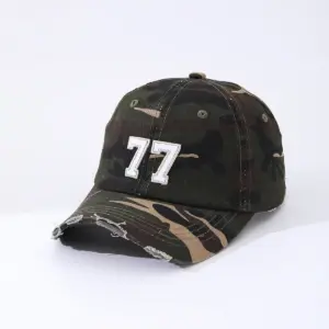 The New Camouflage Multi-color Patched Embroidered 77 Sun-protective Casual Style Bowler Cap With Curved Brim Is Suitable For Outdoor Couples' Outings And Street Dancing.