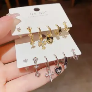 European and American minimalist style diamond cross heart earring set for women, unique design and exquisite earrings.