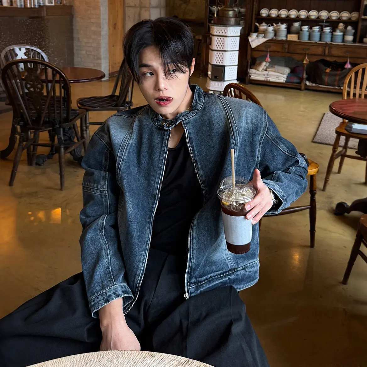 Loose-fit Stand-up Collar Jacket Cropped Denim Jacket Loose-fit Stand-up Collar Jacket Cropped Denim Jacket