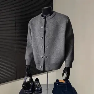 Casual, High-end American Retro Everyday Outfit
