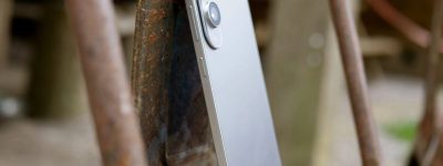 The-iPhone-Air-shows-why-compact-phones-are-still-the.jpg