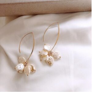 Simple earrings, Korean earrings, feminine ins internet celebrity niche earrings, versatile earrings, 2019 new jewelry.