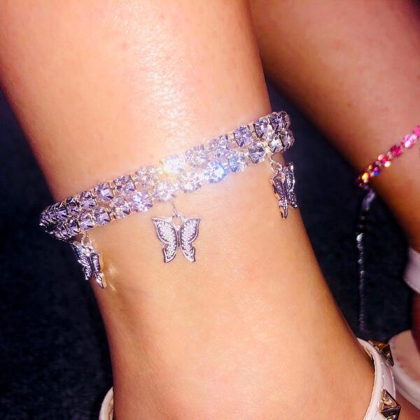 More European and American creative rhinestone butterfly pendant anklet bracelet women popular butterfly elements new shiny footwear More European and American creative rhinestone butterfly pendant anklet bracelet women popular butterfly elements new shiny footwear