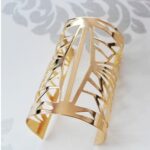 European and American fashionable bracelets, popular style hollow bracelets with exaggerated and personalized patterns