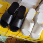 25ddfdc29f1e425ab3f597dddad7f1c0.png Thick-Sole Wedge Flip-Flops with Square Peep Toe - Black/White