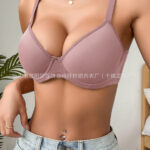 European and American cross-border temu specializes in summer thin push-up bras that support side breasts, prevent sagging, and provide shaping.