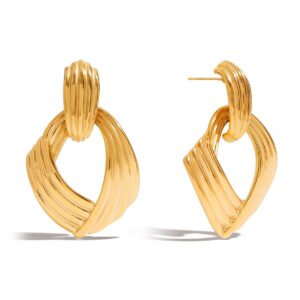 Non-Fading Geometric Stainless Steel Earrings in 18 K Gold Titanium