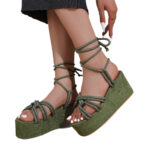 Women's plus-size cross-border sandals, 2026 spring/summer new European and American style strappy platform sandals with woven cross-toe design.