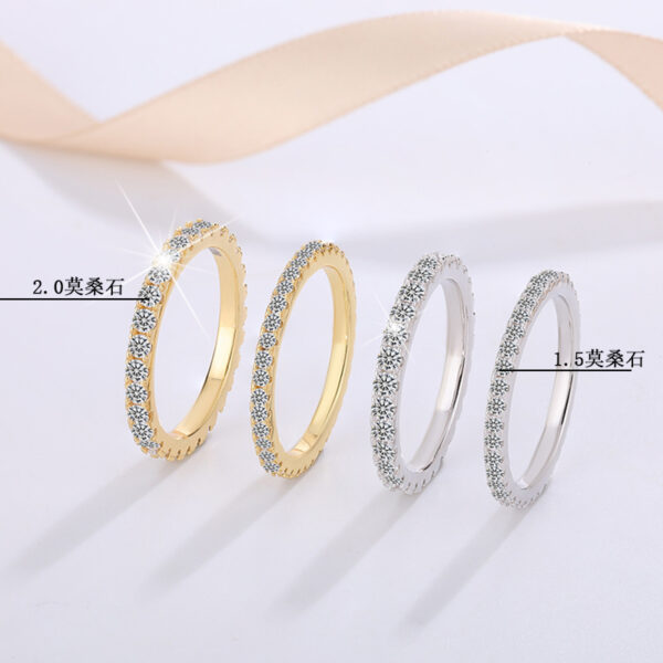 Factory direct wholesale S925 sterling silver women's rings with star pattern, moissanite rings, niche and high-end style. Factory direct wholesale S925 sterling silver women's rings with star pattern, moissanite rings, niche and high-end style.