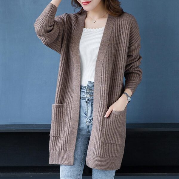 Women's mid-length cardigan for spring and autumn 2021, plus size, loose knitted shawl, versatile sweater.