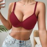 European and American cross-border temu specializes in summer thin push-up bras that support side breasts, prevent sagging, and provide shaping.