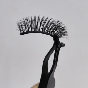 Wholesale cross-border European and American new glue-free magnets with clip eyelashes set mama style invisible magnetic false eyelashes