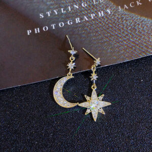 Light Luxury Asymmetrical Star & Moon Drop Earrings