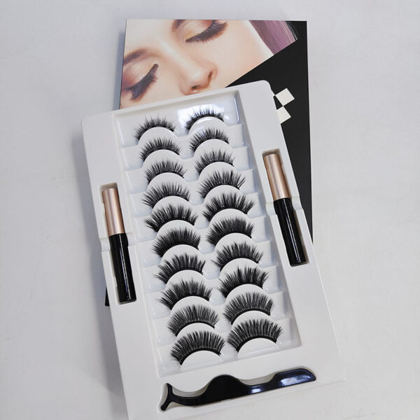 Wholesale cross-border European and American new glue-free magnets with clip eyelashes set mama style invisible magnetic false eyelashes