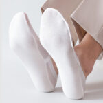 Men’s Breathable Ice Silk Boat Socks, Moisture-Wicking Non-Slip