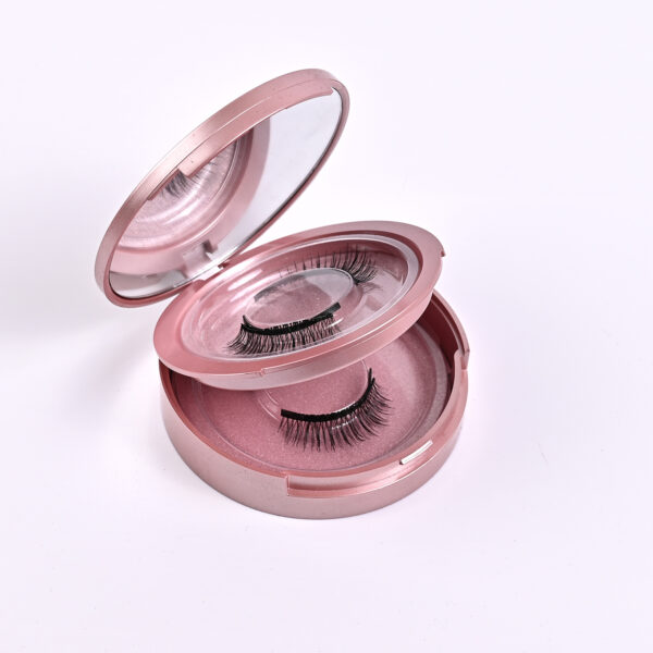 Quantum False Eyelashes Set One Pair Magnetic Eyelashes with Clip Novice Easy to Wear Slim False Eyelashes Wholesale