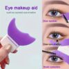 Eyeliner and eyelash extension aid with crescent-shaped baffle – a multi-functional makeup tool for beginners to apply eye makeup, including under-eye bags and eyeshadow. Eyeliner and eyelash extension aid with crescent-shaped baffle – a multi-functional makeup tool for beginners to apply eye makeup, including under-eye bags and eyeshadow.