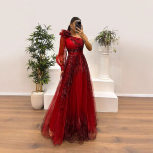 One-shoulder classic tulle dress, high-end elegant women's one-shoulder mesh dress with slit.