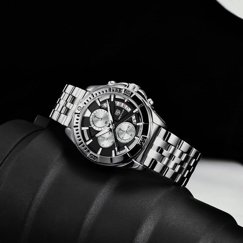 Accurate Quartz Mens Watch with Half-Fan Calendar & Folding Clasp