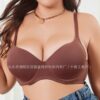 Specially supplied to cross-border e-commerce platforms in Europe and America, this new plus-size bra features underwire support, comfort, anti-sagging properties, and a smooth finish. Specially supplied to cross-border e-commerce platforms in Europe and America, this new plus-size bra features underwire support, comfort, anti-sagging properties, and a smooth finish.