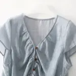 Loose-fitting Lightweight Breathable Minimalist Shirt