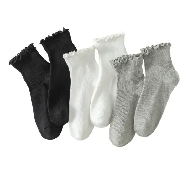 Womens Cute Pleated Ankle Socks Lightweight Cotton Socks