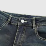 08b7c50f-5e58-4b7e-904a-9d8e0cf0cf99.webp Retro Embroidered Flared Jeans