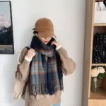 0abddad1-3ba7-4a7d-8198-55e438e4e180.webp Warm Plaid Neck Warmer Scarf for Women, Thick Polyester