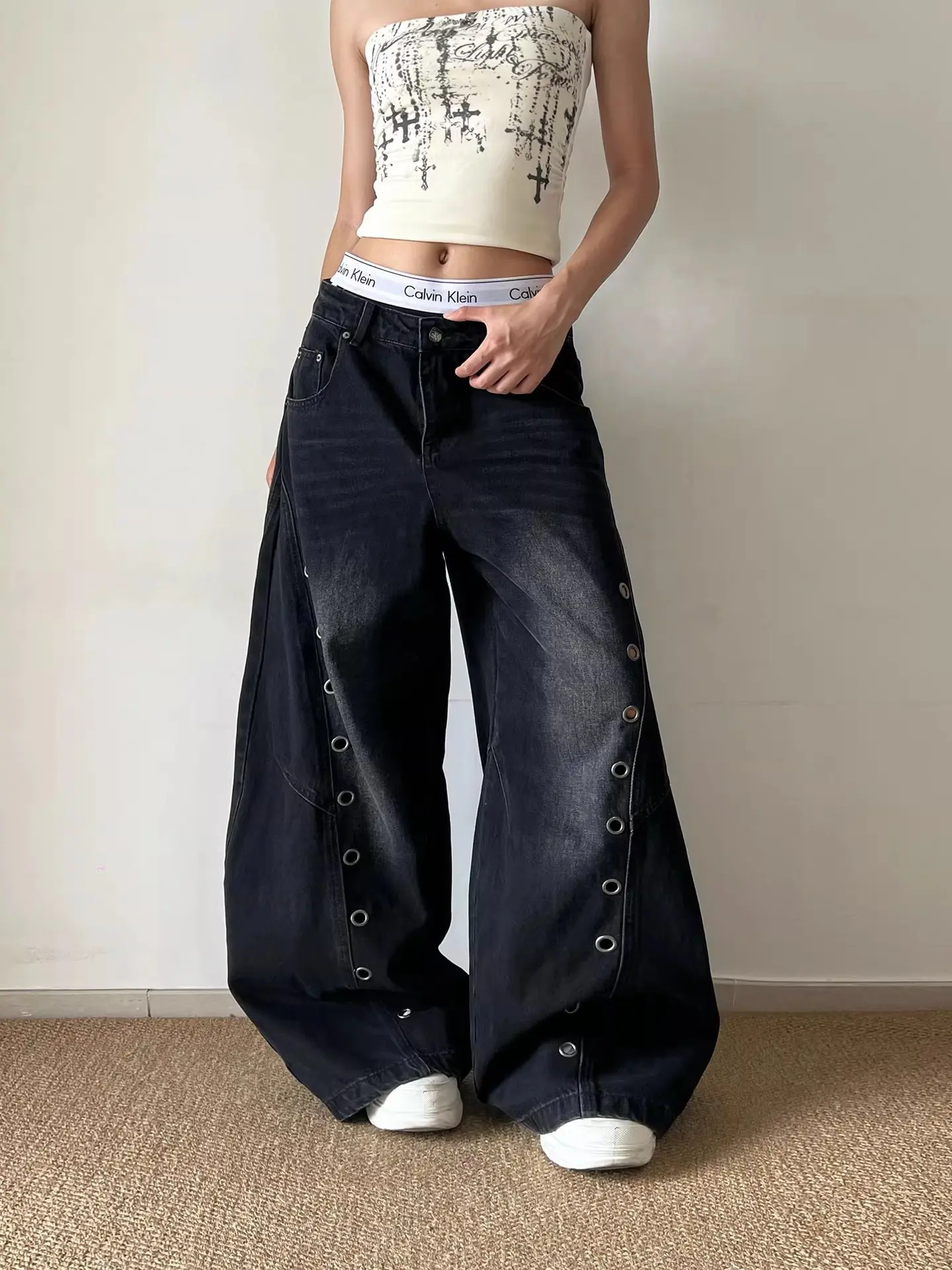 Eyelet Washed Scimitar Jeans Eyelet Washed Scimitar Jeans