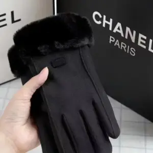 Warm Velvet Winter Gloves for Outdoor Cycling Cold Protection