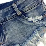 0fc5644c-8e25-404c-9b5f-cb01941e404d.webp Women's Low-Waist Ripped Denim Shorts