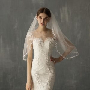 Waterfall Mid-Length Bridal Veil with Double Leaf Edge
