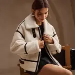 10eb2916-bdbf-42ab-929d-99267615b78d.webp Women’s Thickened Lamb-Mohair Biker Jacket with Fur Collar