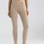 Moisture-Wicking Mesh Side Pocket Stretch Leggings