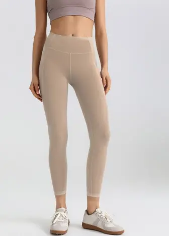 Moisture-Wicking Mesh Side Pocket Stretch Leggings