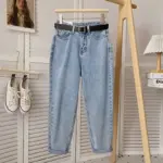 169f6e4a-2986-4805-b15f-f3ff777fd98f.webp Straight-leg Cropped Slimming Carrot-shaped Dad Jeans For Petite Frames