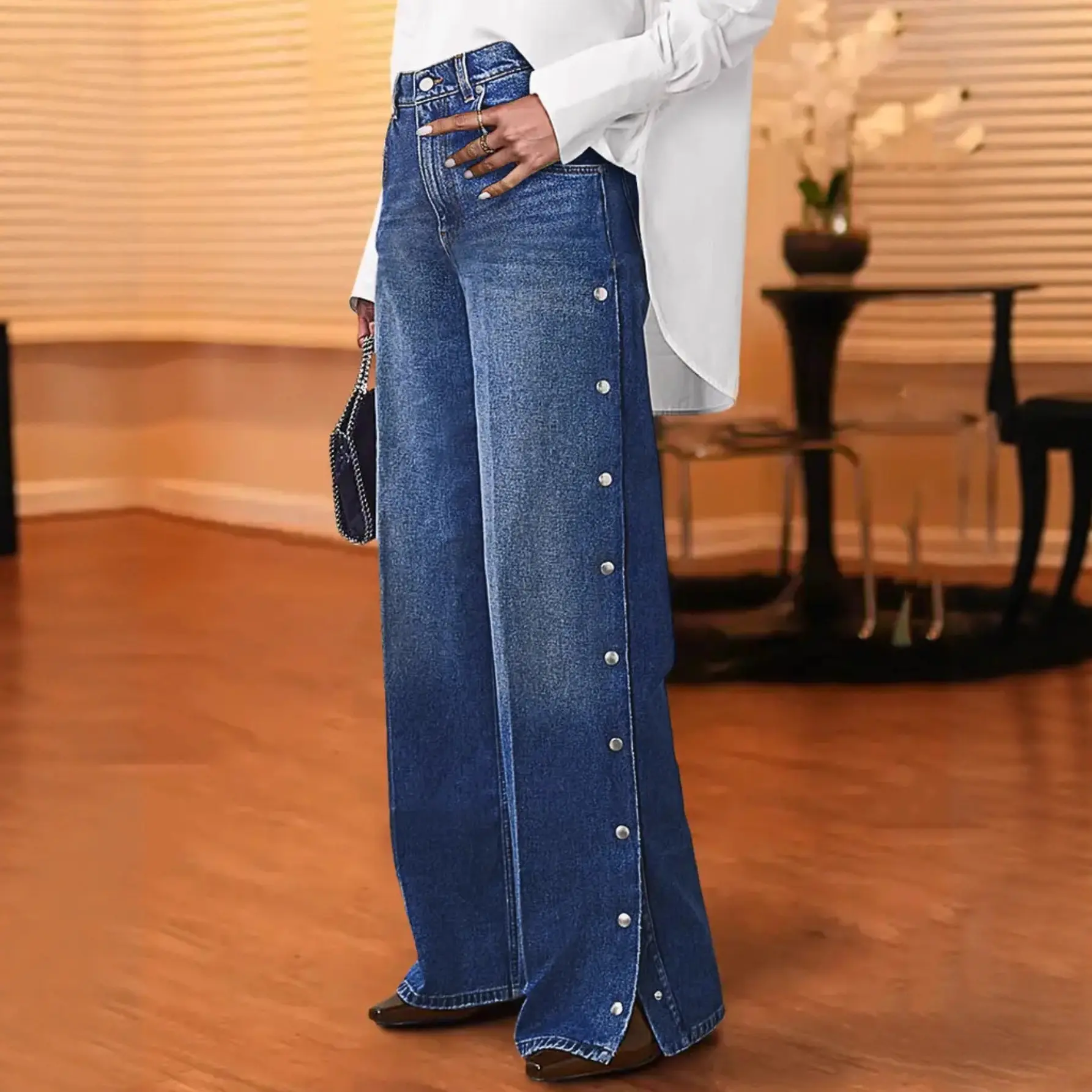 Heart-Shaped Rivet Dark Blue Denim Pants for Women - Mid-Rise Heart-Shaped Rivet Dark Blue Denim Pants for Women - Mid-Rise