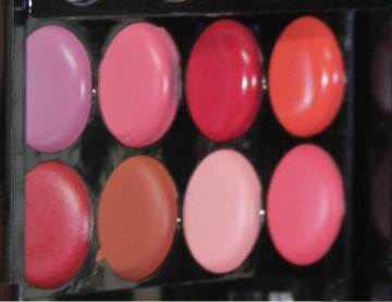 24-Color Eyeshadow Makeup Set with Mirror, Lipstick & Blush 24-Color Eyeshadow Makeup Set with Mirror, Lipstick & Blush