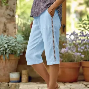 Side-cutout Lace-panelled Straight Mid-length Pants