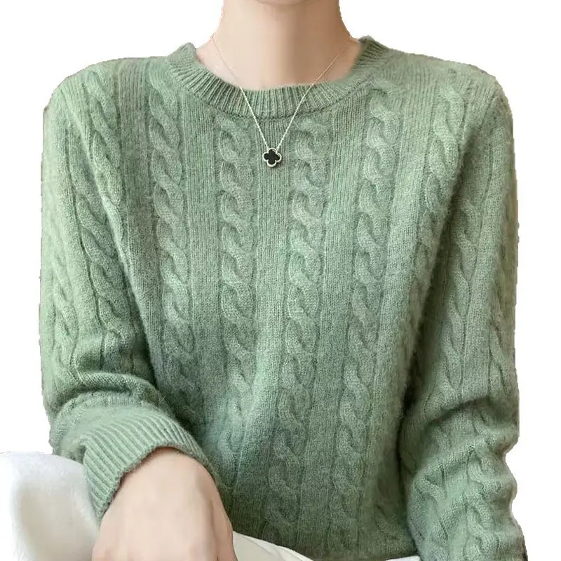 Loose And Sweet Cable-knit Crewneck Sweater Loose And Sweet Cable-knit Crewneck Sweater
