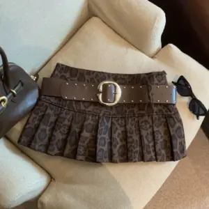 Coffee Leopard Print Pleated Midi Skirt with Optional Belt