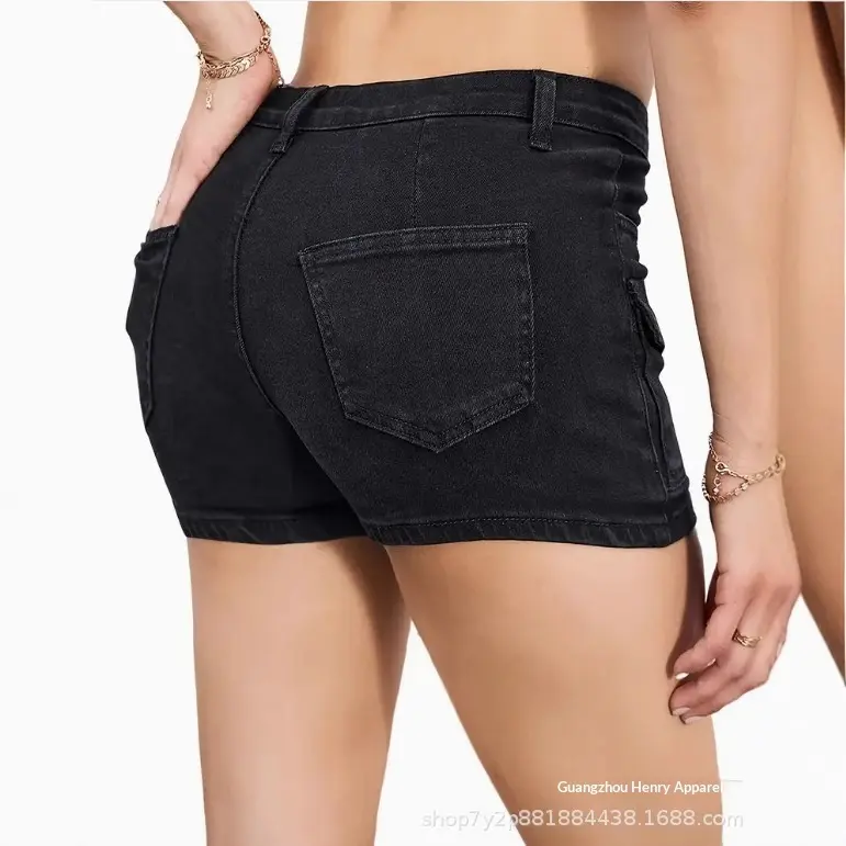 Women's Stretchy Multi-Pocket Denim Shorts Women's Stretchy Multi-Pocket Denim Shorts
